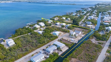 786 Jamaica Ln, Little Torch Key, FL 33042 - photo 3