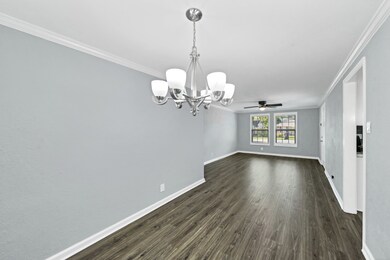 13221 Vicksburg St, Houston, TX 77015 - photo 7