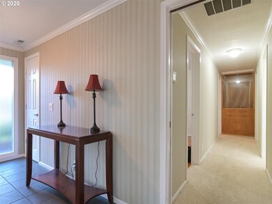 1954 Gilham Rd, Eugene, OR 97401 - photo 4