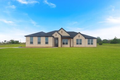 1025 Gatlin Cir, Springtown, TX 76082 - photo 2