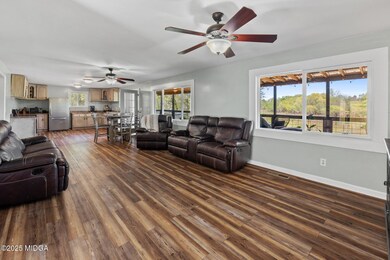 532 Henry Higgins Rd, Jackson, GA 30233 - photo 6