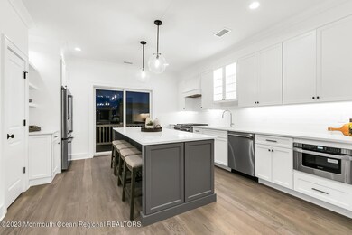 10 Bridgewaters Dr unit 4, Oceanport, NJ 07757 - photo 3