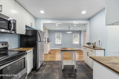 24-205 Doughty Drive 12