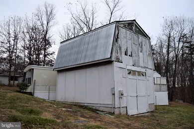 310 Ward Dr, Bunker Hill, WV 25413 - photo 3