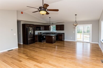 3 Heath Rd unit 3, Lebanon, ME 04027 - photo 5