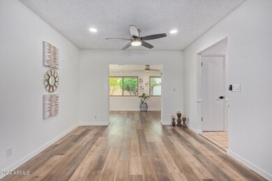 4063 E Concho Ave, Mesa, AZ 85206 - photo 6