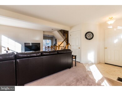 199 Maple Ave, Coatesville, PA 19320 - photo 5