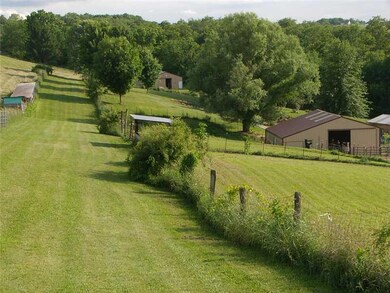 Land.