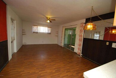 family room / dining area