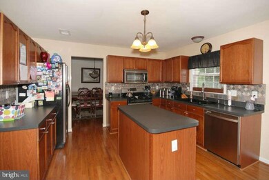 152 Crystal Place, Strasburg, VA 22657 - photo 4