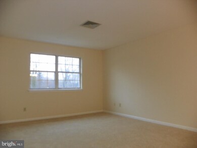 44 S Lansdowne Ave unit 1202, Lansdowne, PA 19050 - photo 3