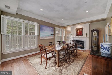 8517 Gavin Manor Ct, Chevy Chase, MD 20815 - photo 6