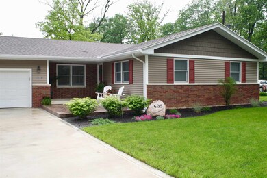 605 Hickory Ln, Ossian, IN 46777 - photo 2