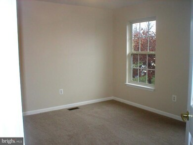 309 Brushwood Dr, Owings Mills, MD 21117 - photo 7