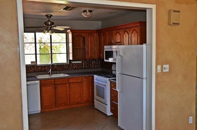 Kitchen3