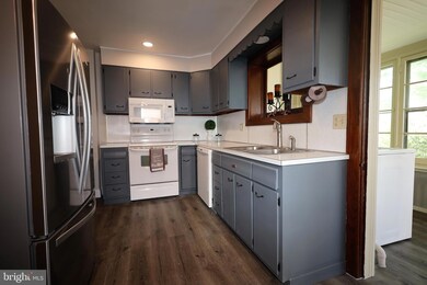 231 Tohickon Ave, Quakertown, PA 18951 - photo 3