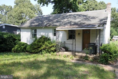 1218 Hillcreek Rd, Pasadena, MD 21122 - photo 4