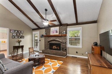 6614 Rosehill Rd, Shawnee, KS 66216 - photo 7