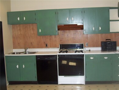 211 S Main St, Homer City, PA 15748 - photo 5