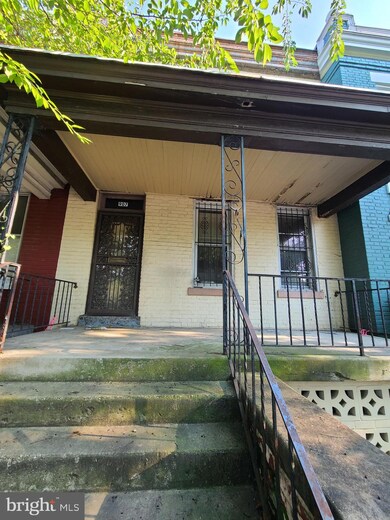 907 L St NE, Washington, DC 20002 - photo 3