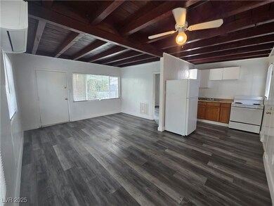 432 N 15th St unit B, Las Vegas, NV 89101 - photo 4