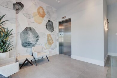 101 8th St S, Naples, FL 34102 - photo 4