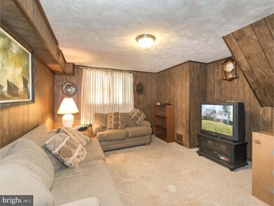 204 Cherry Ln, Lansdale, PA 19446 - photo 7