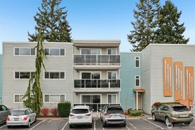960 5th Ave S unit 208, Edmonds, WA 98020 - photo 2