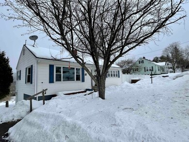 1133 Concord Ave, Saint Johnsbury, VT 05819 - photo 3