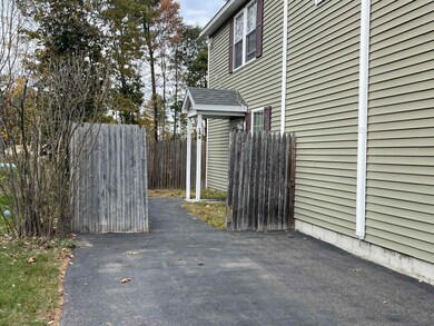 14 Winsor Ave unit B, Concord, NH 03303 - photo 2