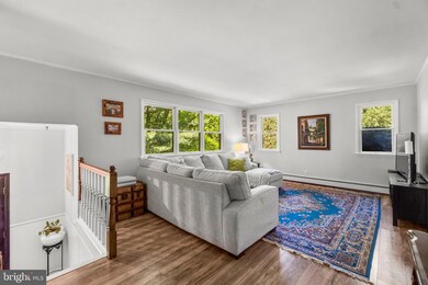 4423 Klee Ct, Sykesville, MD 21784 - photo 4