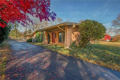 3402 Grove Place, Columbus, IN 47203 - photo 7