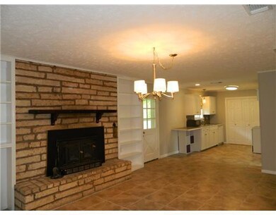 310 Choctaw Dr, Pineville, LA 71360 - photo 6