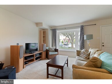 3923 Gatehouse Ln, Skippack, PA 19474 - photo 3