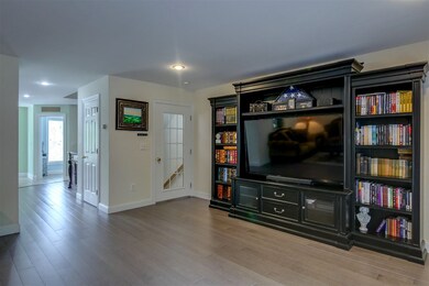 68 Magnolia Ln, Newmarket, NH 03857 - photo 6