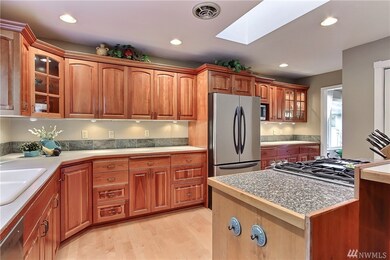 7608 Chambers Creek Rd W, University Place, WA 98467 - photo 7