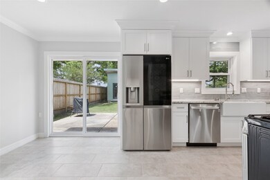 5206 De Lange Ln, Houston, TX 77092 - photo 7