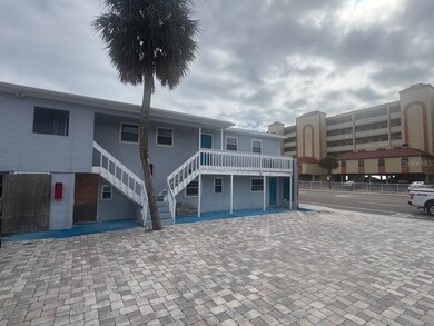 14715 Gulf Blvd unit 2, Madeira Beach, FL 33708 - photo 3