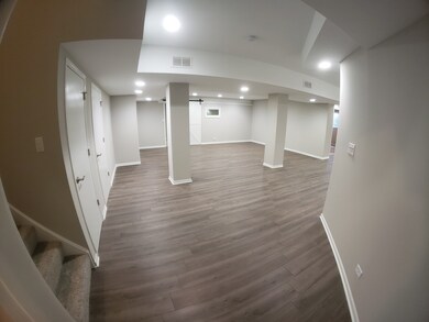 18501 River Rd unit 4, Hazel Crest, IL 60429 - photo 4