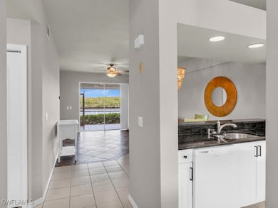 242 Newport Dr unit 504, Naples, FL 34114 - photo 6