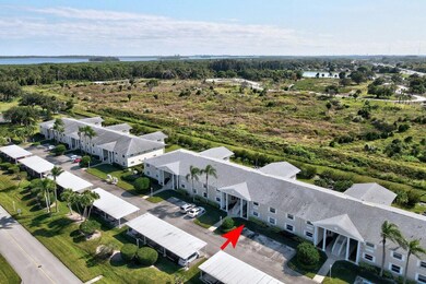 361 Grove Isle Cir, Vero Beach, FL 32962 - photo 4