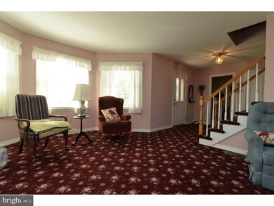 2005 Evergreen Dr, Tamaqua, PA 18252 - photo 4