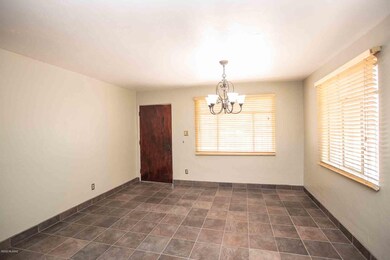 4517 E Malvern St, Tucson, AZ 85711 - photo 3