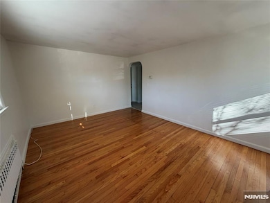 362-366 Preakness Ave, Paterson, NJ 07502 - photo 3