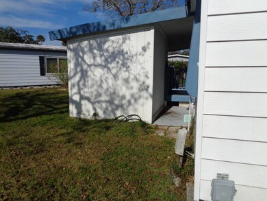 5253 Wisteria Cir, New Port Richey, FL 34653 - photo 7