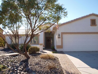 Front Entry View 1 - 996