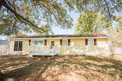 123 Wilson Way, Marshfield, MO 65706 - photo 2