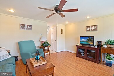 2791 Yarnall Rd, Halethorpe, MD 21227 - photo 6