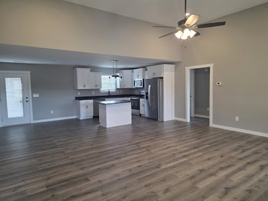 102 Alice Preston Loop, Gordonsville, TN 38563 - photo 3