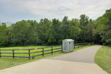 4708 Three Lakes Rd, Crestwood, KY 40014 - photo 3